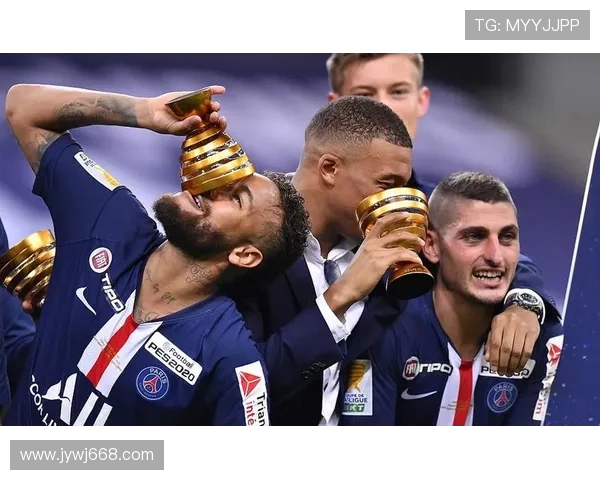 法媒称巴黎与里昂竞逐承办2028与2029欧联杯决赛意向曝光